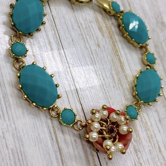 NEW Attic Treasure Beaded Bracelet - Picture 6 of 10